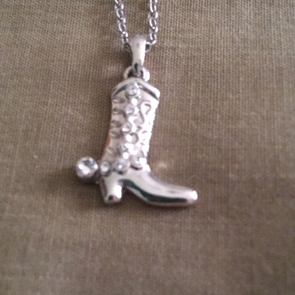 Necklace - Picture 2 of 2